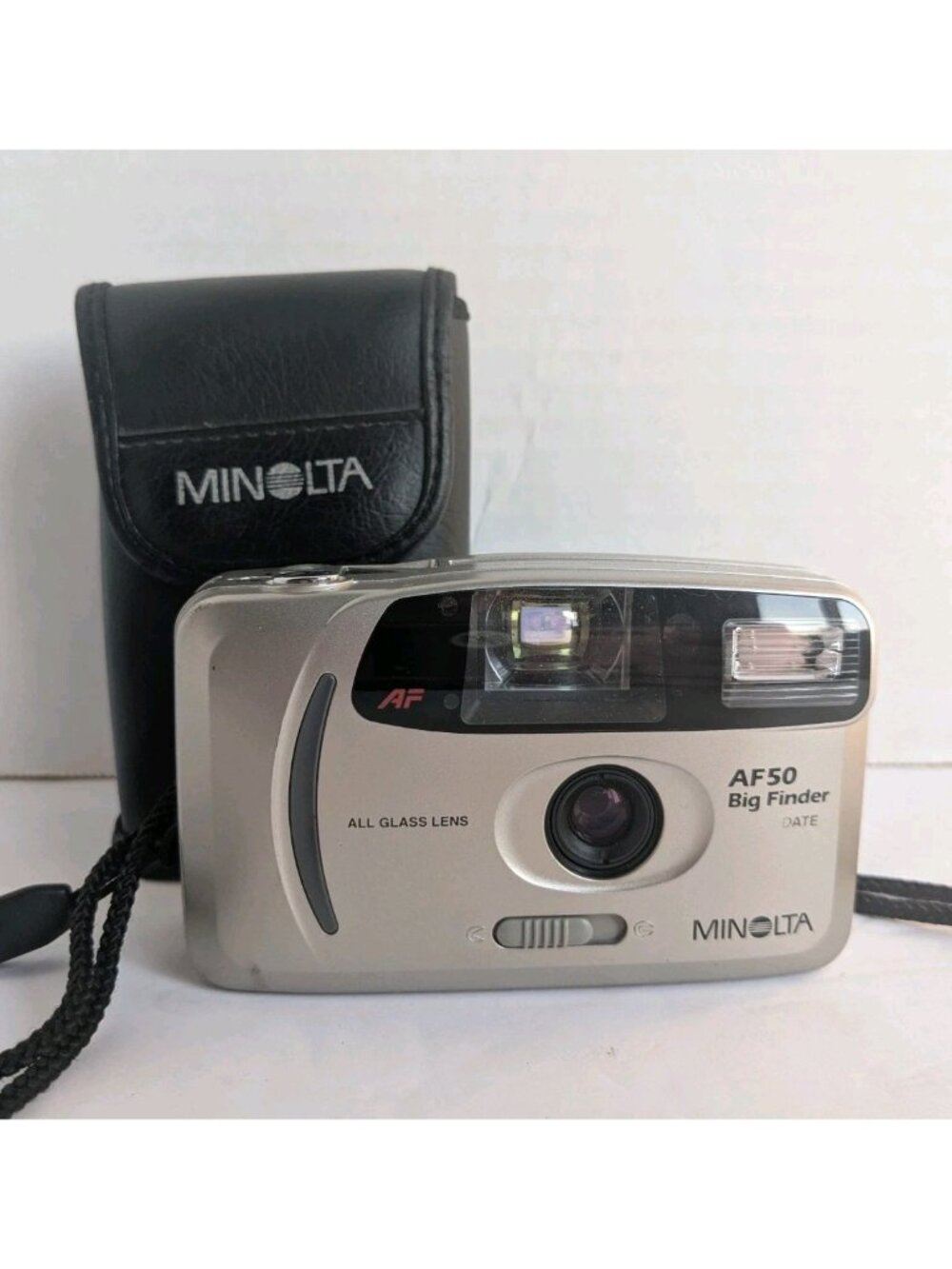 Minolta AF50 Big Finder 35mm Film Camera Silver with Case Vintage Untested